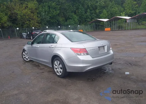 2008 Honda Accord 2.4 Ex-L z USA, uszkodzony, nr VIN 1HGCP26898A146695